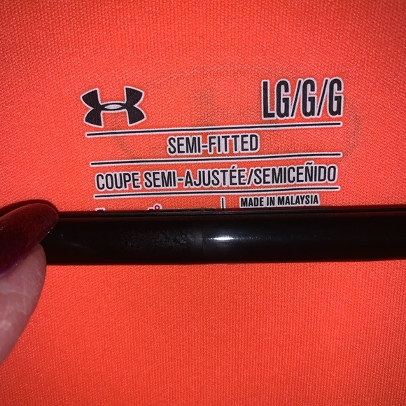 Under Armour Sz L - Picture 3 of 3